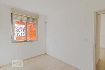 Quarto  - Suíte de apartamento para alugar com 1 quarto, 45m² em Higienópolis, Porto Alegre