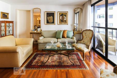 Sala de apartamento para alugar com 3 quartos, 120m² em Moema, São Paulo
