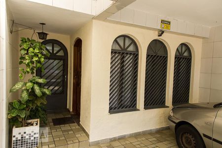 Casa à venda com 203m², 3 quartos e 2 vagasGaragem