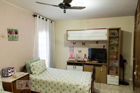 Casa à venda com 203m², 3 quartos e 2 vagasQuarto 3