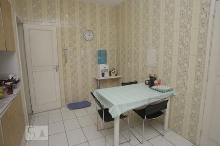 Apartamento à venda com 140m², 3 quartos e 2 vagasCozinha