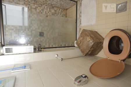 Apartamento à venda com 140m², 3 quartos e 2 vagasBanheiro da Suíte