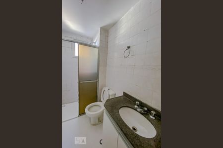 Apartamento para alugar com 73m², 3 quartos e 2 vagasBanheiro