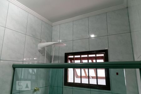 Casa à venda com 284m², 4 quartos e 4 vagas Casa à venda com 284m², 4 quartos e 4 vagasBanheiro suíte