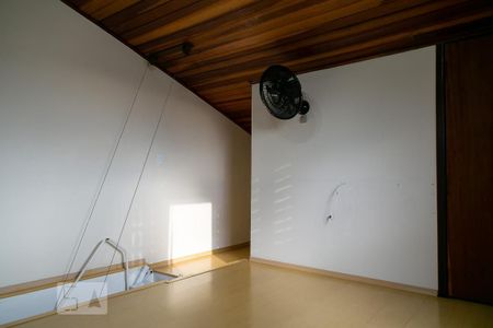 Casa à venda com 284m², 4 quartos e 4 vagas Casa à venda com 284m², 4 quartos e 4 vagasSala 1 - 3º piso