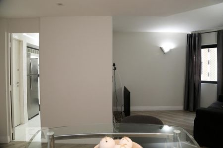 Sala de apartamento à venda com 2 quartos, 53m² em Jardim Parque Morumbi, São Paulo