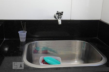 Casa à venda com 282m², 3 quartos e 6 vagasDespensa