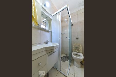 Casa à venda com 156m², 3 quartos e 1 vaga Casa à venda com 156m², 3 quartos e 1 vagaBanheiro da Suíte 2