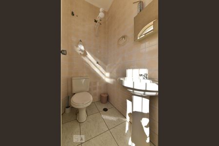 Casa à venda com 156m², 3 quartos e 1 vaga Casa à venda com 156m², 3 quartos e 1 vagaBanheiro Externo