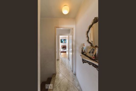 Casa à venda com 156m², 3 quartos e 1 vaga Casa à venda com 156m², 3 quartos e 1 vagaCorredor