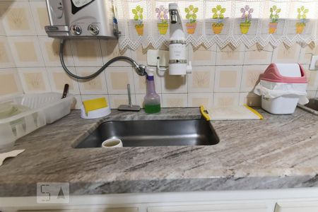 Casa à venda com 156m², 3 quartos e 1 vaga Casa à venda com 156m², 3 quartos e 1 vagaCozinha