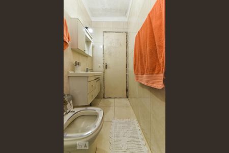 Casa à venda com 156m², 3 quartos e 1 vaga Casa à venda com 156m², 3 quartos e 1 vagaBanheiro da Suíte 1