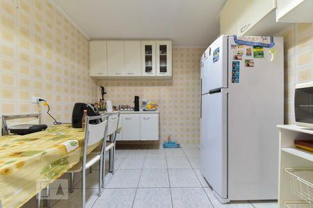 Casa à venda com 156m², 3 quartos e 1 vaga Casa à venda com 156m², 3 quartos e 1 vagaCozinha