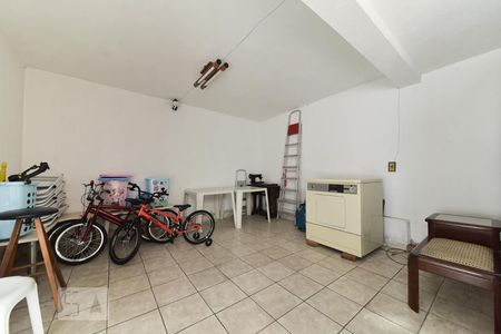 Casa à venda com 156m², 3 quartos e 1 vaga Casa à venda com 156m², 3 quartos e 1 vagaSalão de Festas