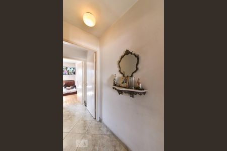 Casa à venda com 156m², 3 quartos e 1 vaga Casa à venda com 156m², 3 quartos e 1 vagaCorredor