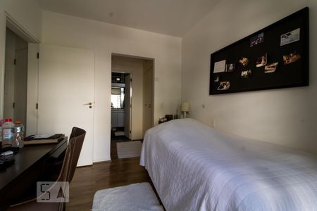 Casa de condomínio à venda com 540m², 5 quartos e 4 vagas Casa de condomínio à venda com 540m², 5 quartos e 4 vagasSuíte 3