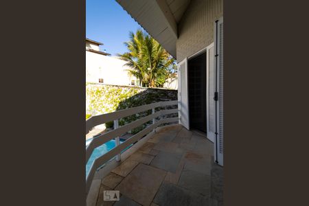 Casa de condomínio à venda com 540m², 5 quartos e 4 vagas Casa de condomínio à venda com 540m², 5 quartos e 4 vagasSacada da Suíte 1