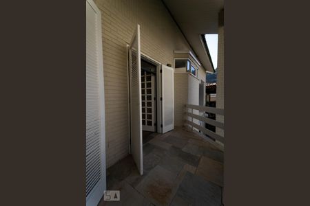 Casa de condomínio à venda com 540m², 5 quartos e 4 vagas Casa de condomínio à venda com 540m², 5 quartos e 4 vagasSacada da Suíte 1