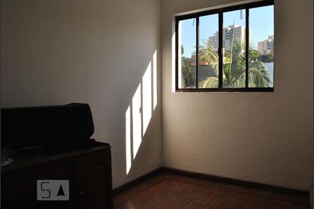 Casa à venda com 306m², 7 quartos e 5 vagasQuarto 6