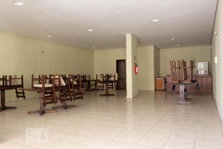 Apartamento à venda com 49m², 1 quarto e sem vagaÁrea comum - Salão de festas