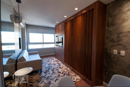 Sala de kitnet/studio para alugar com 1 quarto, 42m² em Jardim do Salso, Porto Alegre