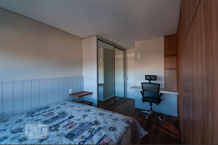 Quarto de kitnet/studio para alugar com 1 quarto, 42m² em Jardim do Salso, Porto Alegre
