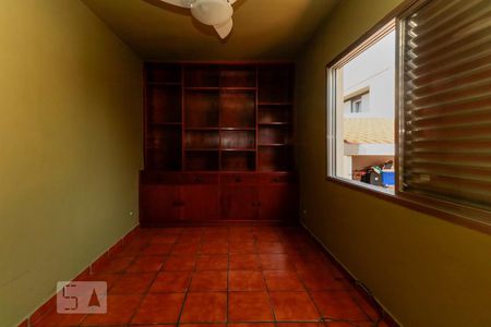 Casa à venda com 230m², 6 quartos e 2 vagasQuarto 2 - Edícula
