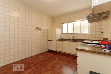 Casa à venda com 230m², 6 quartos e 2 vagasCozinha