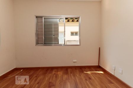Casa à venda com 230m², 6 quartos e 2 vagasQuarto 3