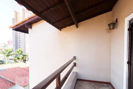 Casa à venda com 250m², 3 quartos e 4 vagasSacada