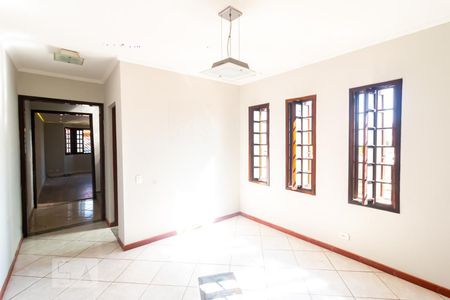 Casa à venda com 250m², 3 quartos e 4 vagasSala de Jantar
