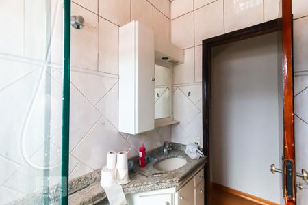 Casa à venda com 250m², 3 quartos e 4 vagasBanheiro