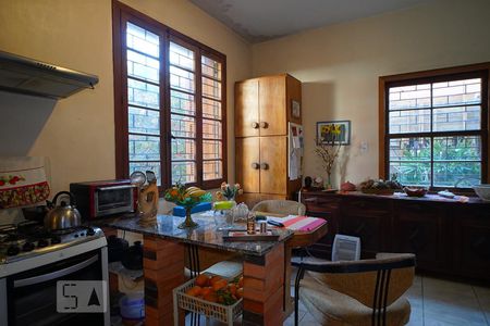 Casa à venda com 181m², 3 quartos e 2 vagasCozinha