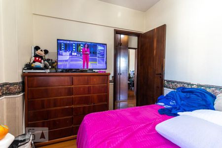 Apartamento à venda com 75m², 2 quartos e 2 vagasQuarto 2 - Suíte