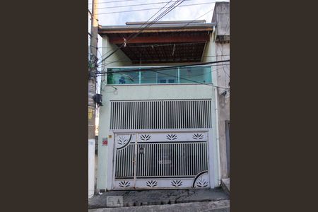 Casa à venda com 225m², 3 quartos e 2 vagasfachada