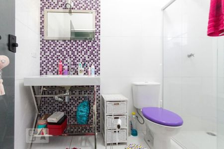 Casa à venda com 225m², 3 quartos e 2 vagasBanheiro Suite 02