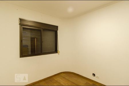 Apartamento à venda com 187m², 4 quartos e 3 vagas Apartamento à venda com 187m², 4 quartos e 3 vagasQuarto da suíte