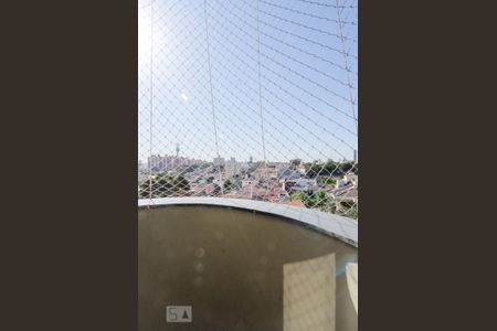 Apartamento à venda com 187m², 4 quartos e 3 vagas Apartamento à venda com 187m², 4 quartos e 3 vagasVaranda