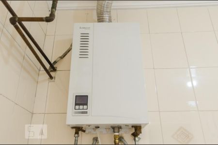 Apartamento à venda com 187m², 4 quartos e 3 vagas Apartamento à venda com 187m², 4 quartos e 3 vagasÁrea de serviço