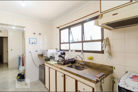 Apartamento à venda com 187m², 4 quartos e 3 vagas Apartamento à venda com 187m², 4 quartos e 3 vagasCozinha