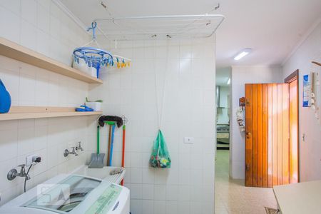 Casa à venda com 400m², 4 quartos e 4 vagas Casa à venda com 400m², 4 quartos e 4 vagasArea de Serviço