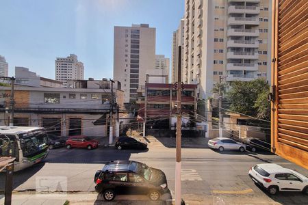 Casa à venda com 350m², 3 quartos e 5 vagas Casa à venda com 350m², 3 quartos e 5 vagasVista do Quarto 2