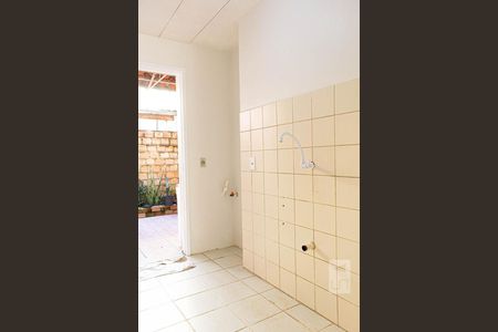 Casa de condomínio à venda com 80m², 2 quartos e 1 vagaCozinha