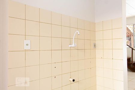 Casa de condomínio à venda com 80m², 2 quartos e 1 vagaCozinha