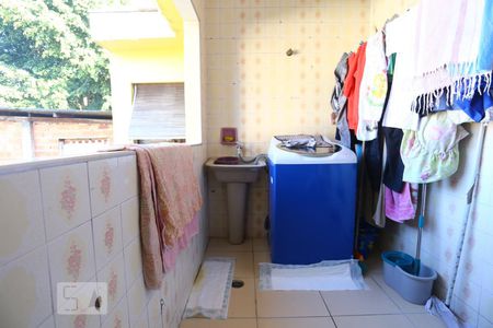 Apartamento à venda com 105m², 2 quartos e 1 vagaÁrea de Serviço