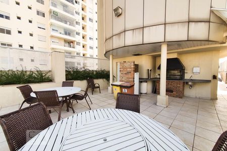 Apartamento para alugar com 41m², 1 quarto e 1 vagaÁrea comum - Churrasqueira