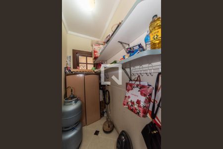 Casa à venda com 250m², 3 quartos e 2 vagasDespensa