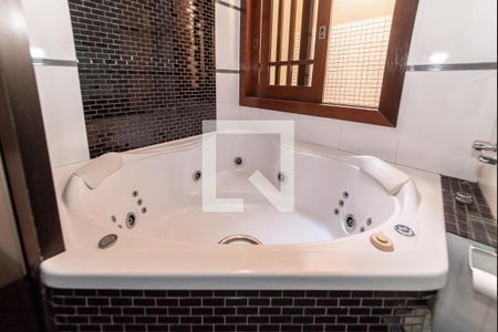 Casa à venda com 250m², 3 quartos e 2 vagasBanheiro Social