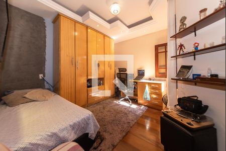 Casa à venda com 250m², 3 quartos e 2 vagasQuarto 2