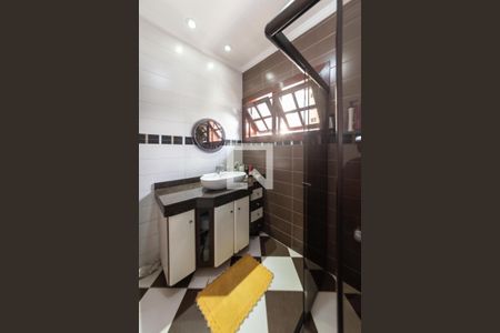 Casa à venda com 250m², 3 quartos e 2 vagasBanheiro da Suíte